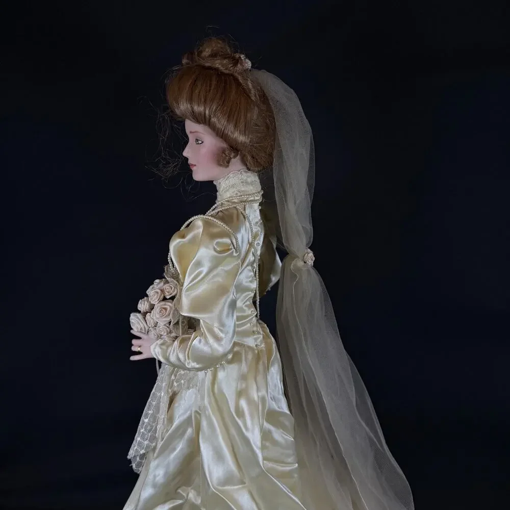FRANKLIN HEIRLOOM GIBSON GIRL PORCELAIN BRIDE DOLL 23